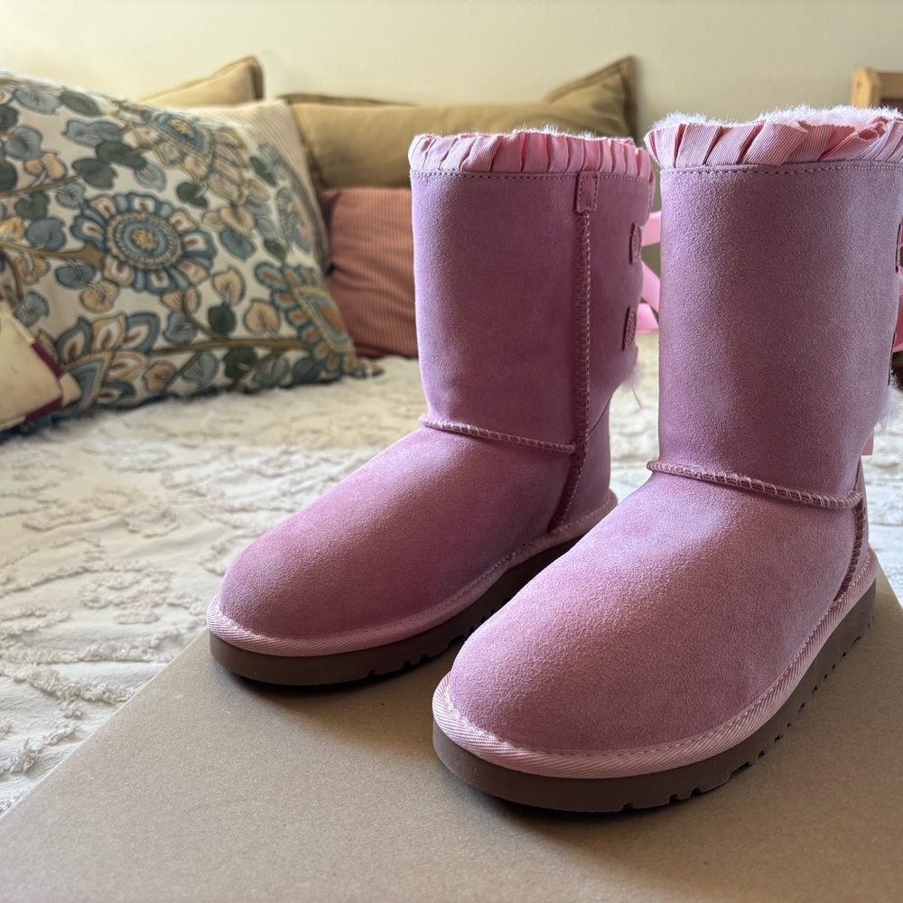 Brand new in box! Pink ruffle ugg boots